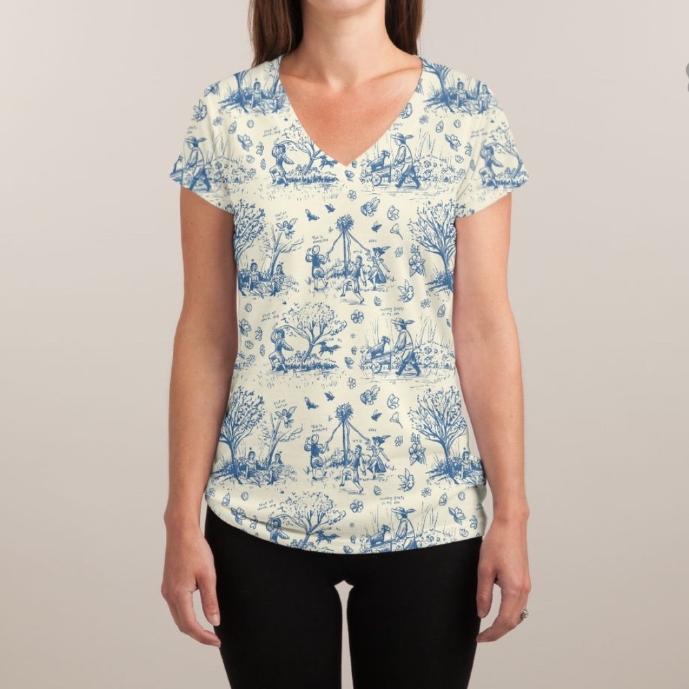 Patterned V-Neck T Shirt